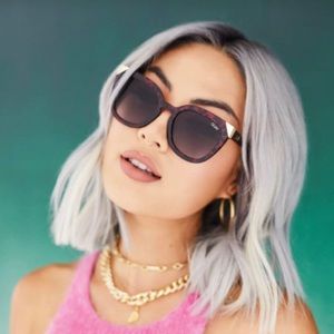 QUAY Australia Noosa pink leopard with smoke lens cat eye glasses color metal